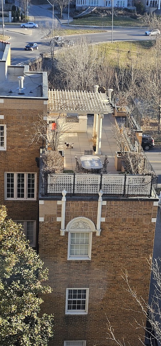 Parker At The Fontaine-4